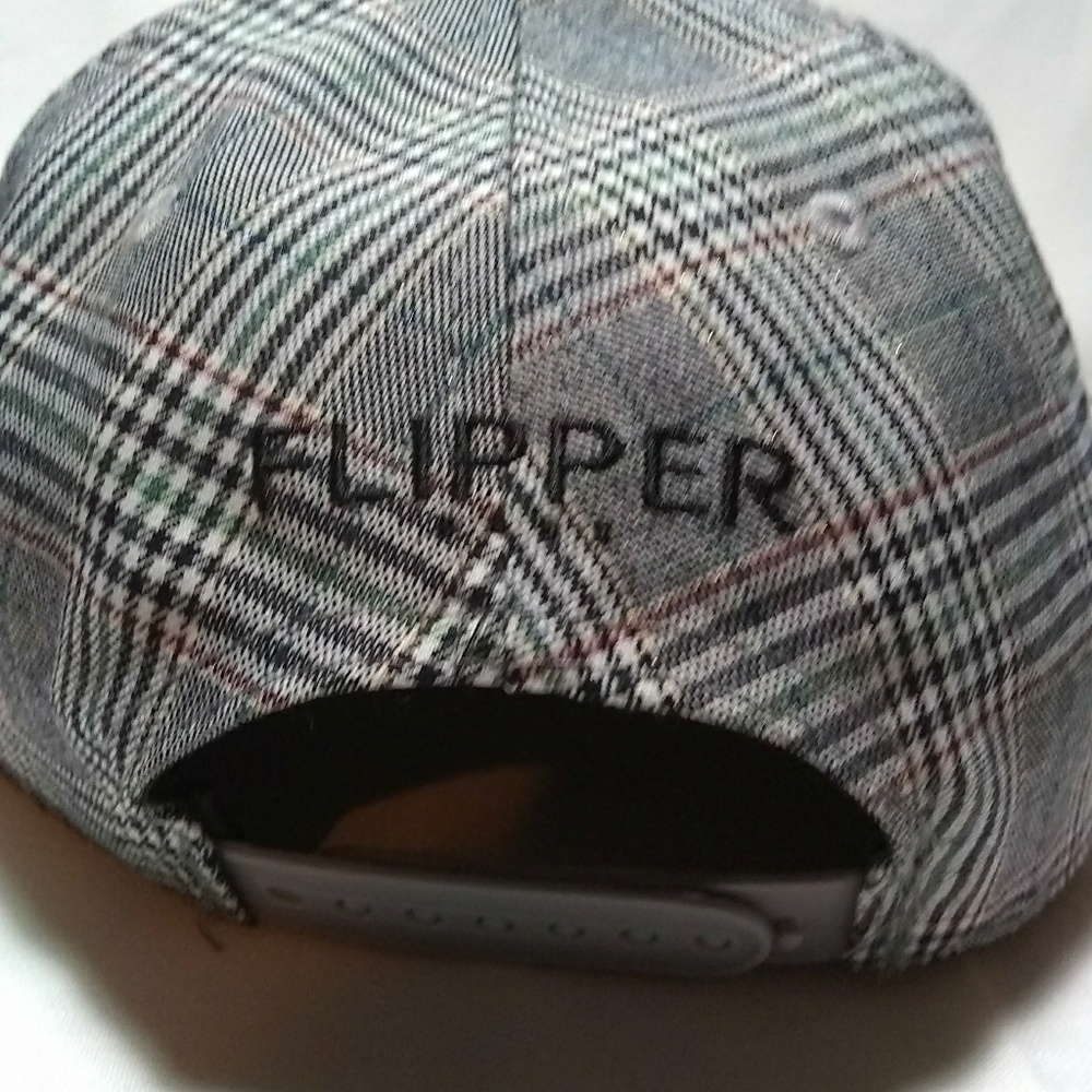Flipper baseball hat - Picture 2 of 3